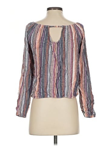Hollister 3/4 Sleeve Blouse (view 2)
