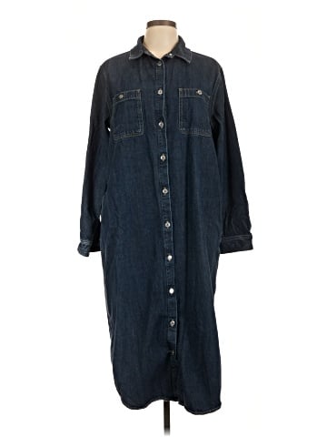 Everlane Denim Jacket (view 1)