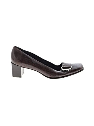 Etienne Aigner Heels (view 1)