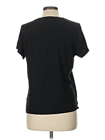 Victoria's Secret Short Sleeve T-Shirt (view 2)
