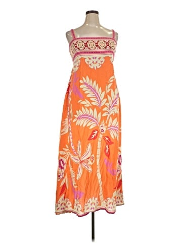 Walker & Wade Casual Dress (view 1)