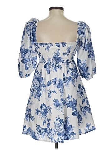 Abercrombie & Fitch Casual Dress (view 2)