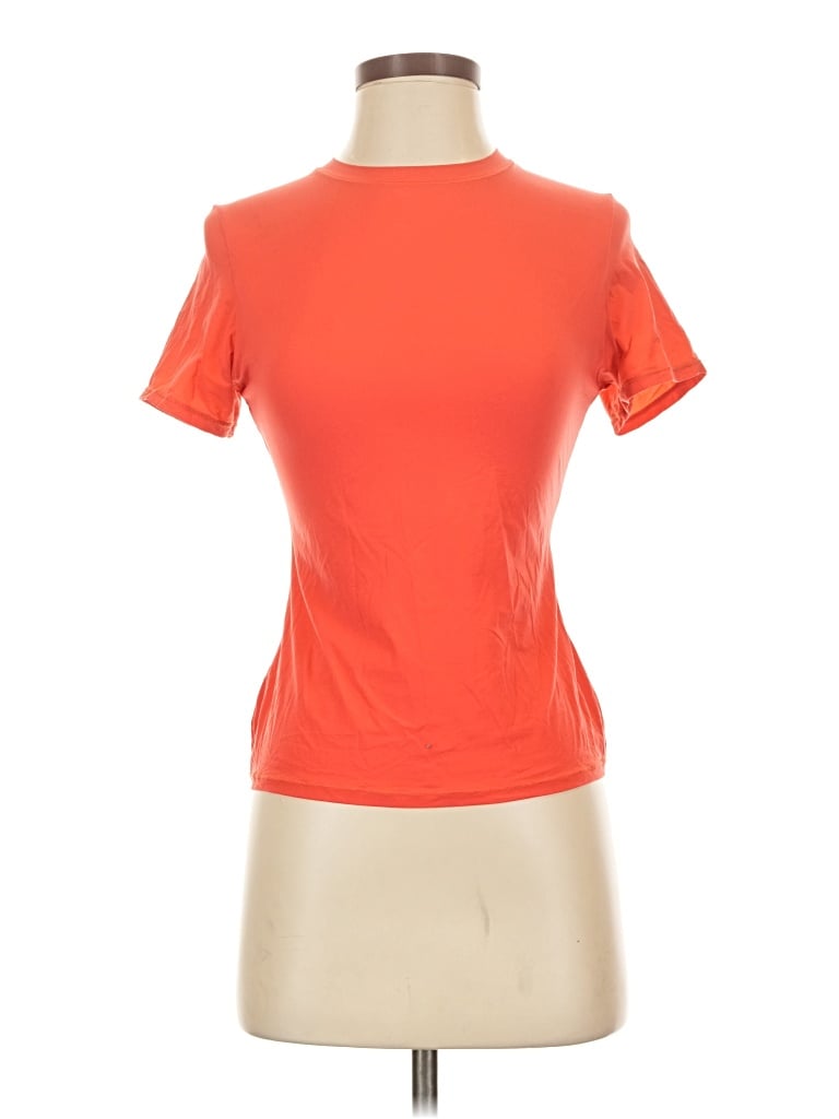 Pre-owned Skims Active T-shirt In Orange