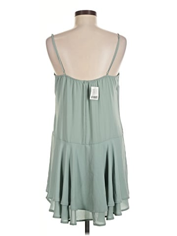 Kimchi Blue Sleeveless Top (view 2)