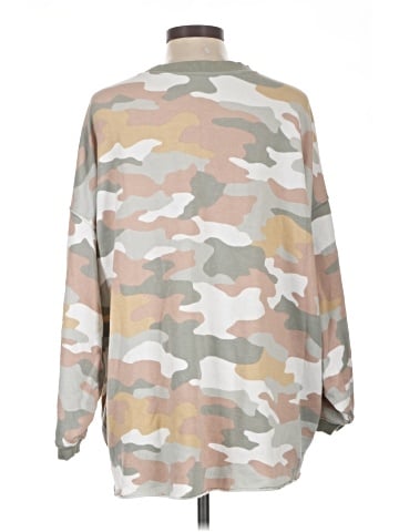 Secret Treasures Poncho (view 2)