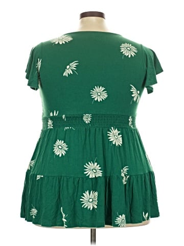Torrid Short Sleeve Top (view 2)