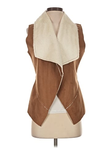 Delia's Vest (view 1)