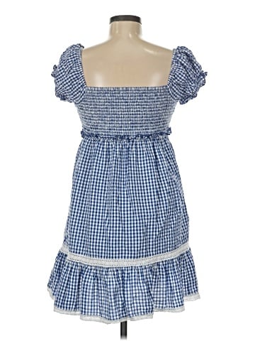 Urban Outfitters Casual Dress (view 2)
