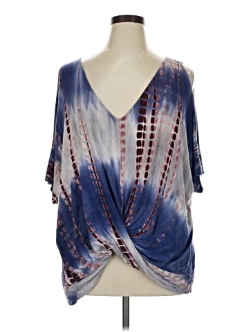 Venus Short Sleeve Blouse (view 1)