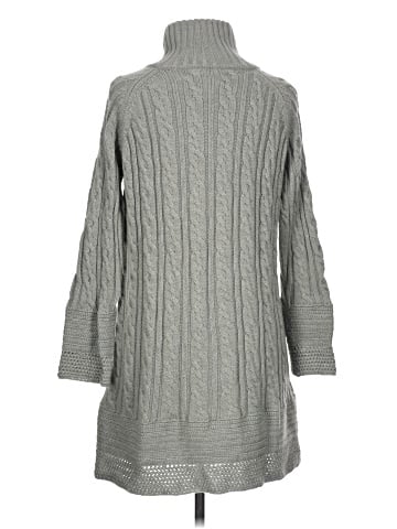 Qi Turtleneck Sweater (view 2)