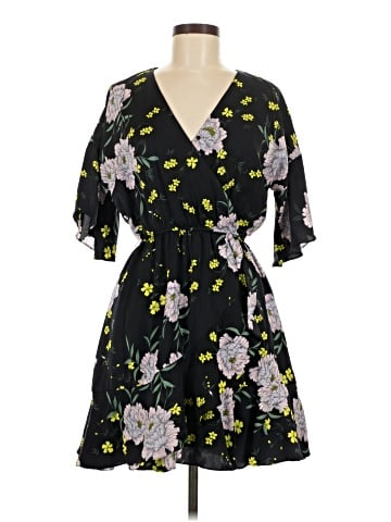 Cupcakes & Cashmere Casual Dress (view 1)