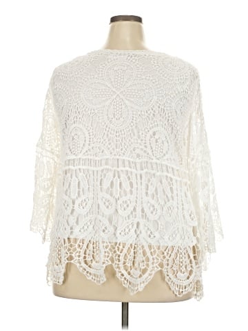 Kindred 3/4 Sleeve Blouse (view 2)