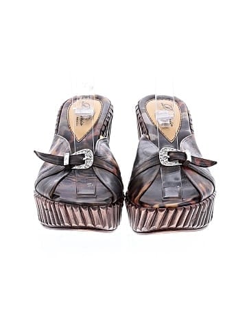 Dezario Wedges (view 2)