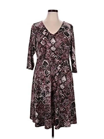Le Lis Casual Dress (view 1)