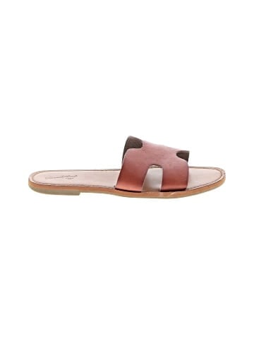 Universal Thread Sandals (view 1)