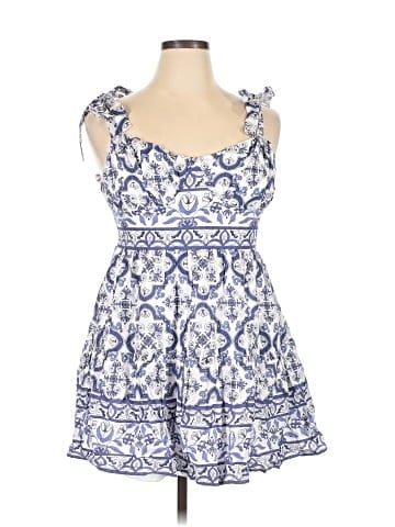 Francesca's Casual Dress (view 1)