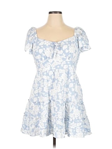 Francesca's Casual Dress (view 1)
