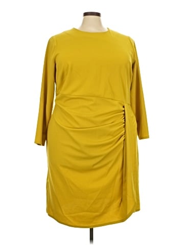 Donna Morgan Casual Dress (view 1)