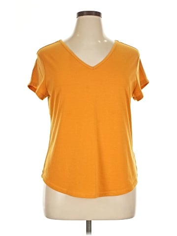 Title Nine Short Sleeve Top (view 1)