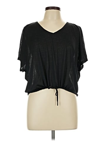 Lululemon Athletica Short Sleeve T-Shirt (view 1)