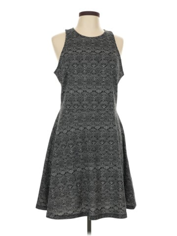 H&M Casual Dress (view 1)