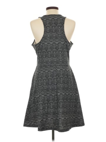 H&M Casual Dress (view 2)