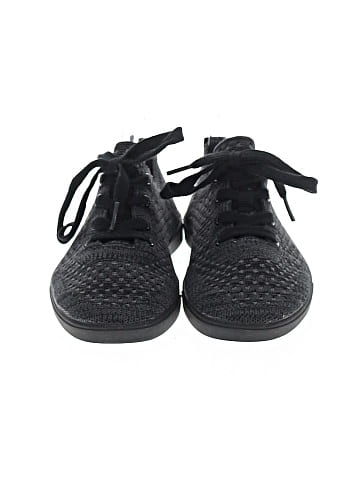 SUAVS Sneakers (view 2)
