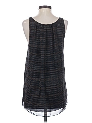 Veronica M. Sleeveless Blouse (view 2)