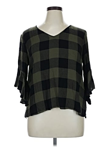 a.n.a. A New Approach 3/4 Sleeve Blouse (view 1)
