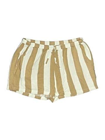 Luna Shorts (view 1)