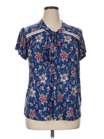Lavish Short Sleeve Blouse (view 1)