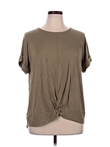 Zenana Short Sleeve Top (view 1)