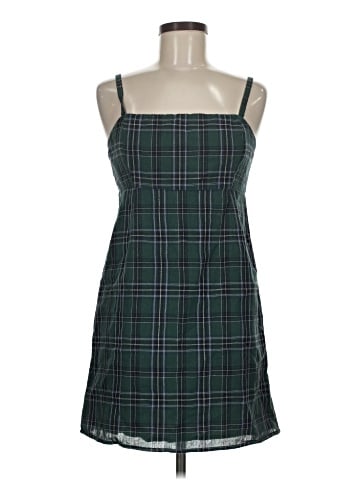 Urban Outfitters Casual Dress (view 1)