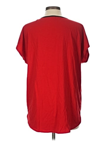 Chaus Sport Short Sleeve T-Shirt (view 2)