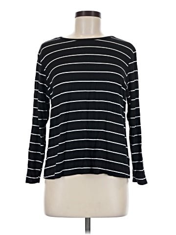 Old Navy Long Sleeve T-Shirt (view 1)