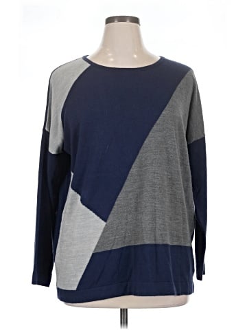 Liz Claiborne Long Sleeve Top (view 1)
