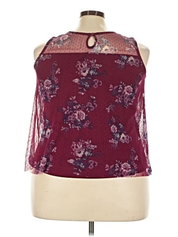 No Boundaries Sleeveless Blouse (view 2)