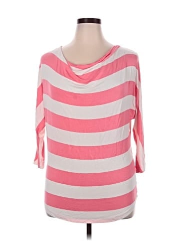 New York & Company 3/4 Sleeve T-Shirt (view 1)