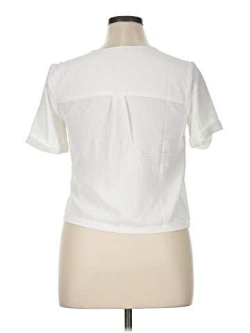 Monteau Short Sleeve Blouse (view 2)