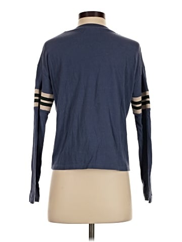Urban Outfitters 3/4 Sleeve T-Shirt (view 2)