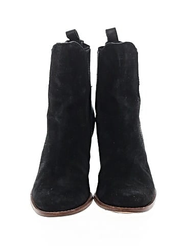 Ugg Australia Ankle Boots (view 2)