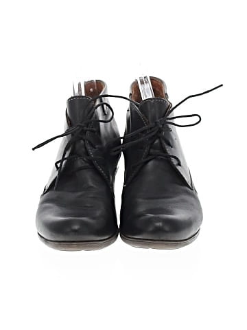 Pikolinos Ankle Boots (view 2)