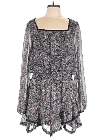 Abercrombie & Fitch Casual Dress (view 1)