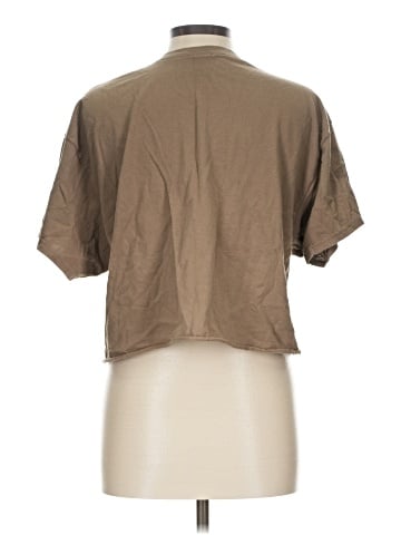 Hot Topic Short Sleeve T-Shirt (view 2)