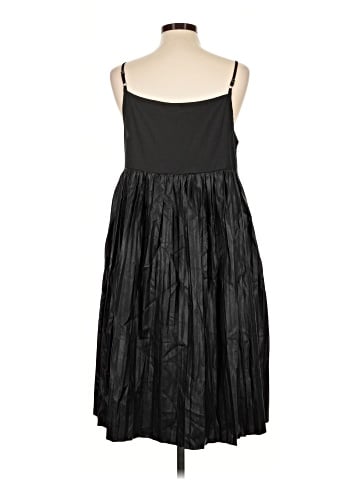 Gracia Cocktail Dress (view 2)