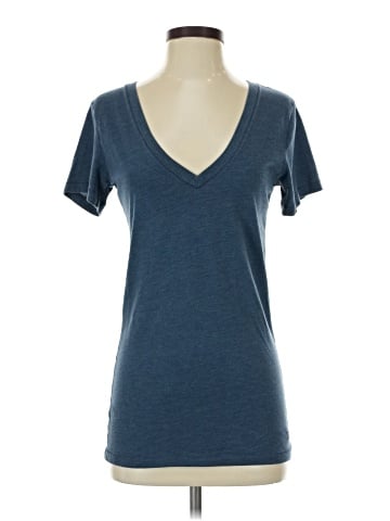Victoria's Secret Pink Short Sleeve T-Shirt (view 1)