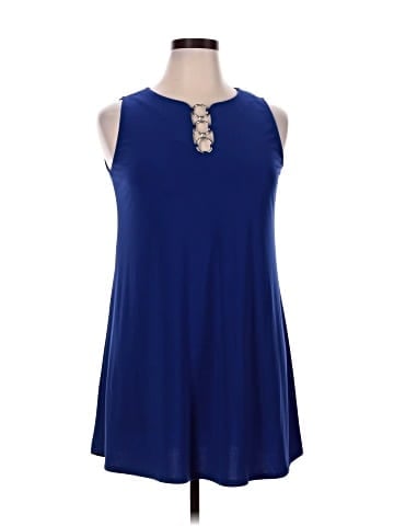 Roz & Ali Casual Dress (view 1)