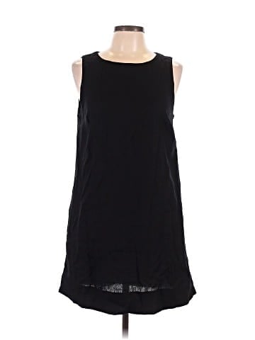 Old Navy Casual Dress (view 1)