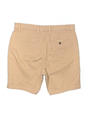 Everlane Khaki Shorts (view 2)