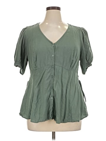 Torrid Short Sleeve Blouse (view 1)